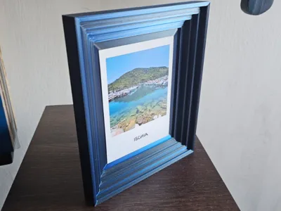 Polaroid frame 