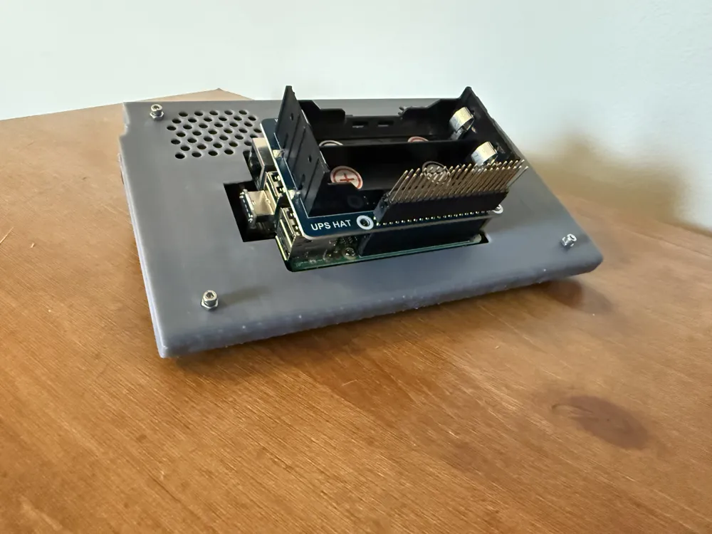 Nintemdo Switch Raspberry Pi SwitchPi: Raspberry Pi Nintendo Switch Chassis - Free 3D Print Model ...