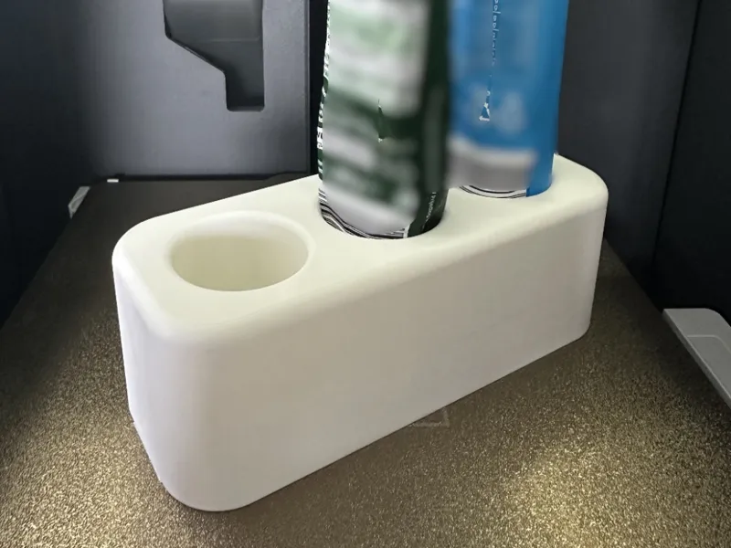 Refrigerator tubeholder / Kühlschrank Tubenständer