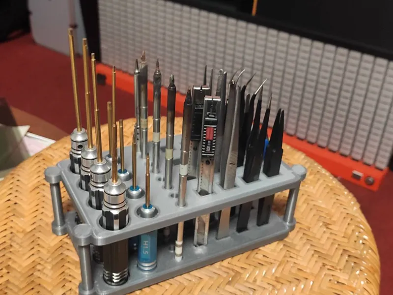 Tool rack;工具架(可放內六角起子,攝子,挾子,小刀,T12烙鐵)