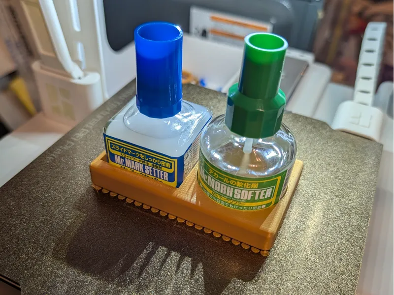 Mr. Hobby Decal Fluids Tray