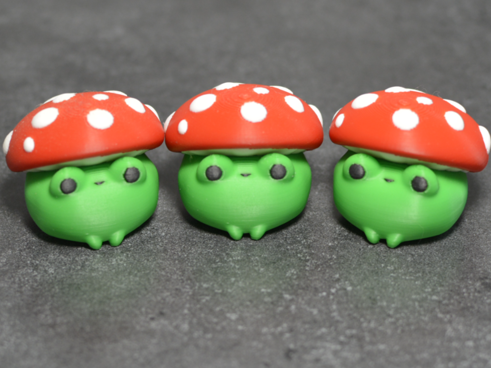 Frog with mushroom cap