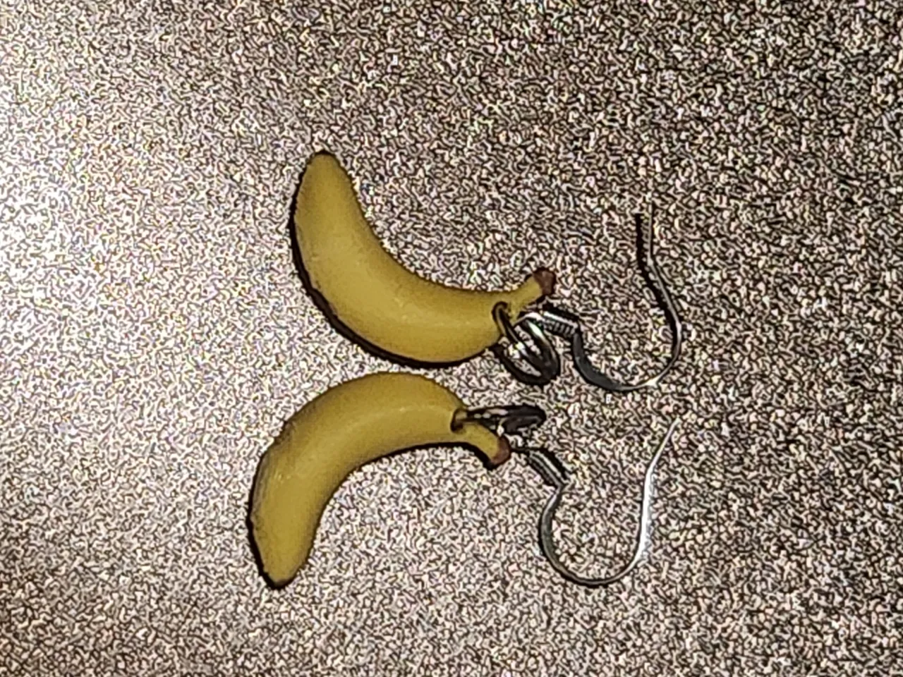 3D banana earrings view 2