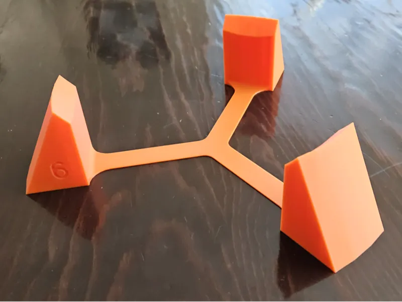 No Roll Basketball Holder - Size 6 Ball