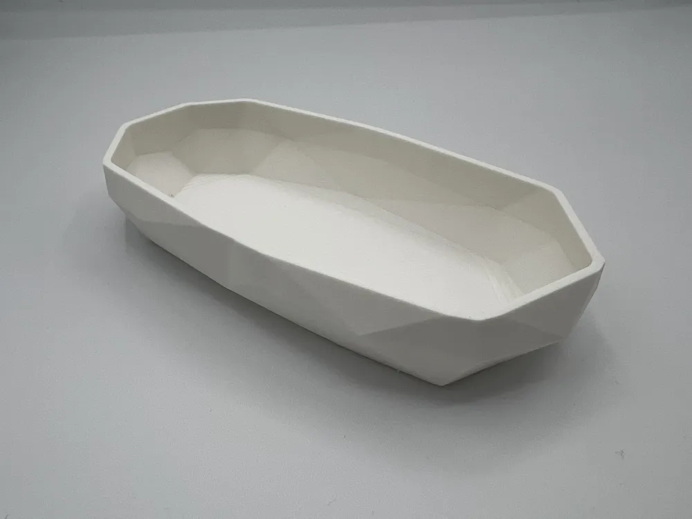 Low Poly Tray - Free 3D Print Model - MakerWorld