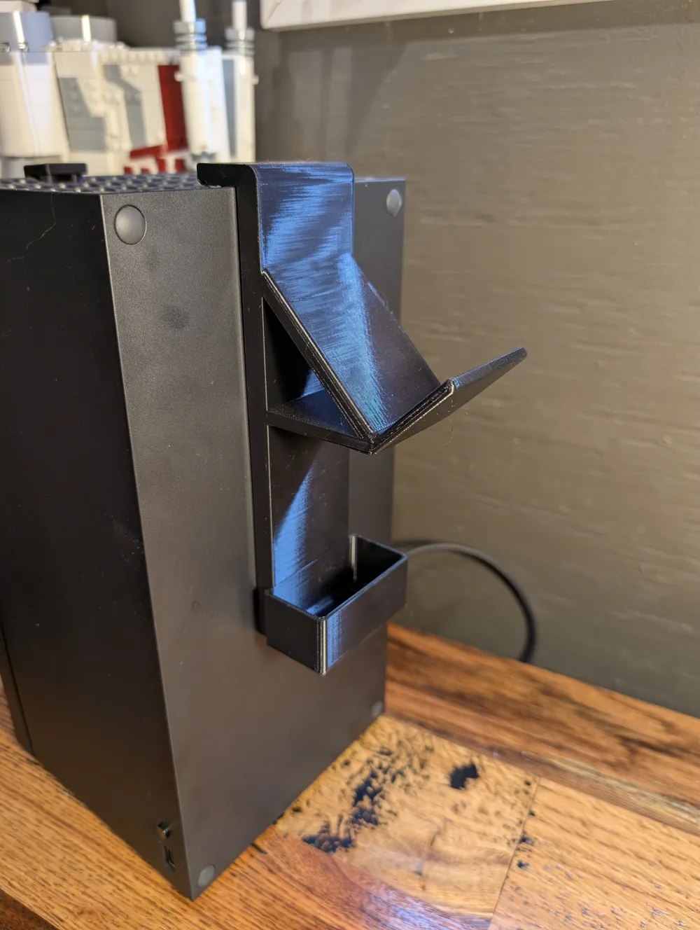 Controller and battery holder for Xbox Series X - Free 3D Print Model ...