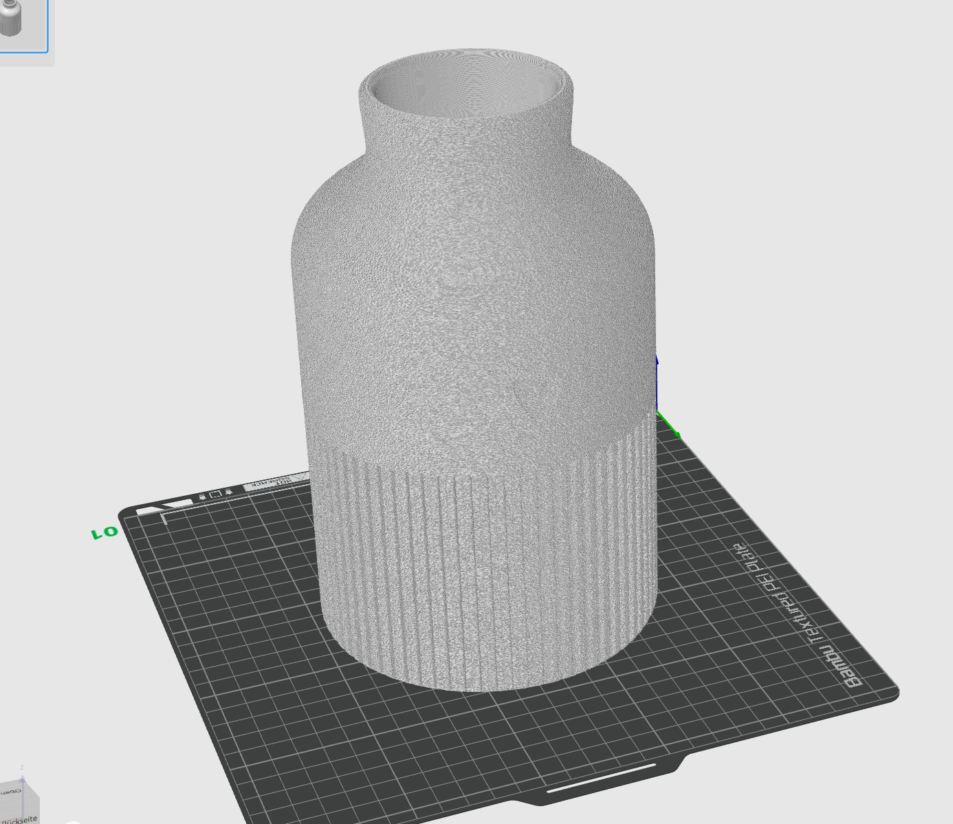 Miniatura 3 do modelo 3D Moderne Vase mit Herz