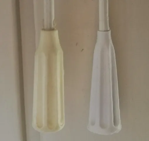 Shutter blind turning knob