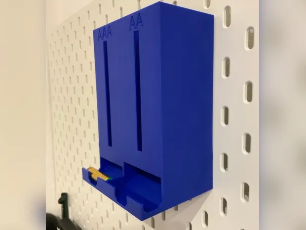 Skadis Battery Holder 