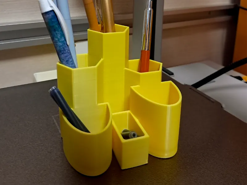 Desk Pen Holder