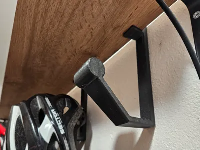 Back shelf hanger