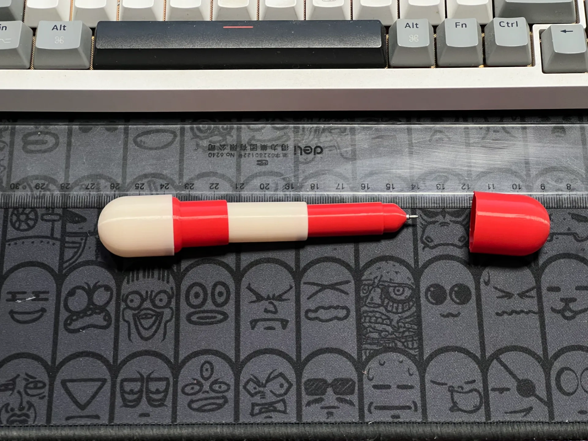 Miniatura 2 do modelo 3D 胶囊伸缩笔