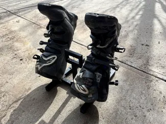 Dirtbike Boot Wash Stand with Handle