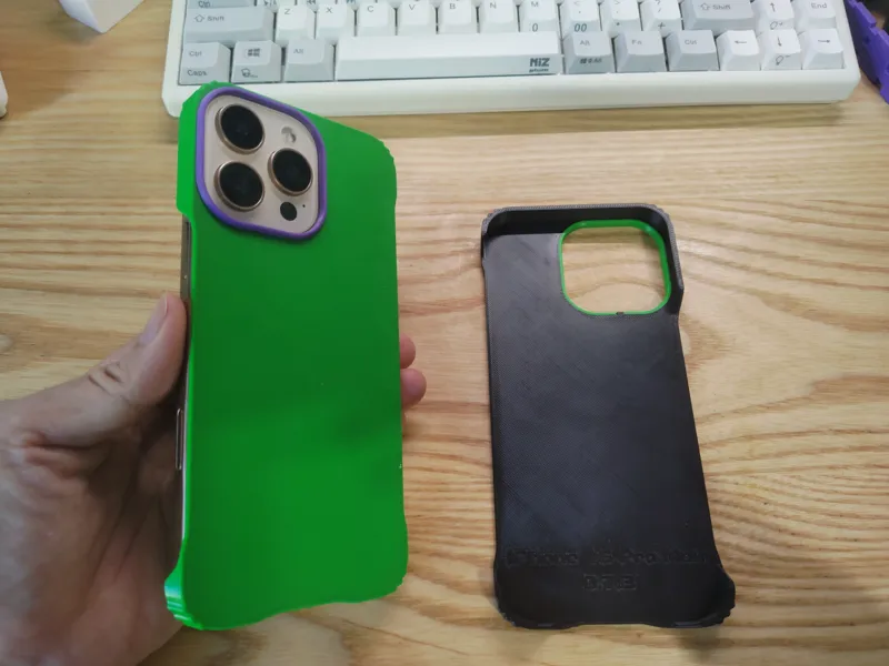 iPhone 16 Pro Max Lightweight Hard Case_v0.7.6