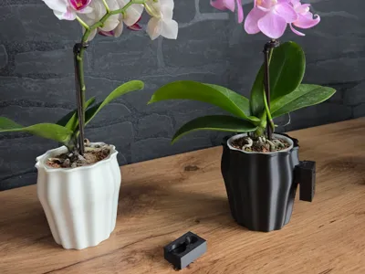 Wall Vase 