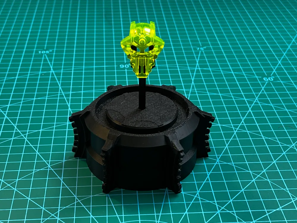 Mask Stand by Mitch Builds - MakerWorld