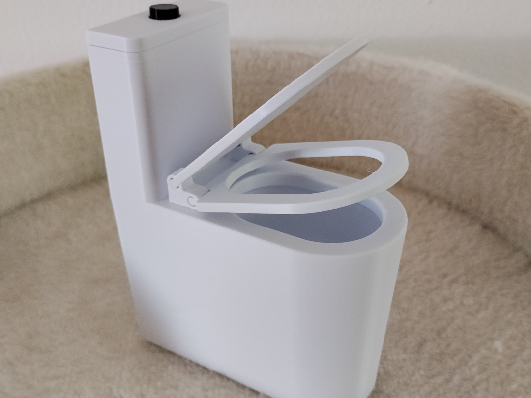 Toilet model in 1:6 scale