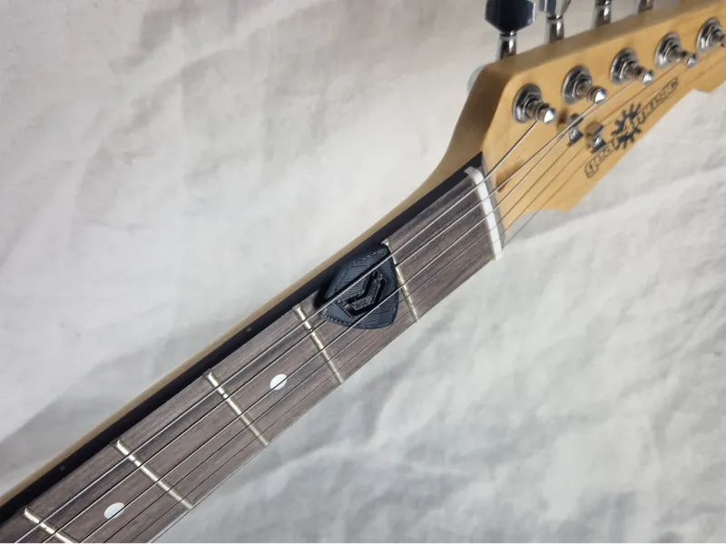 Guitar Pick - R4 LABS