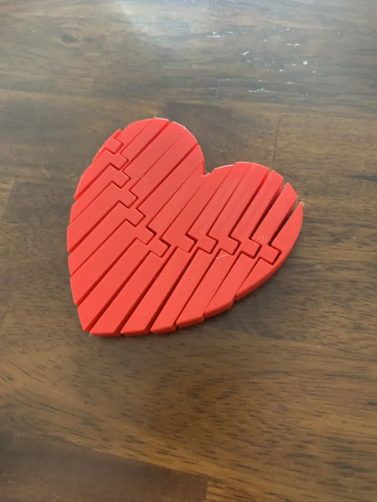 Articulated Valentines Heart - Free 3D Print Model - MakerWorld
