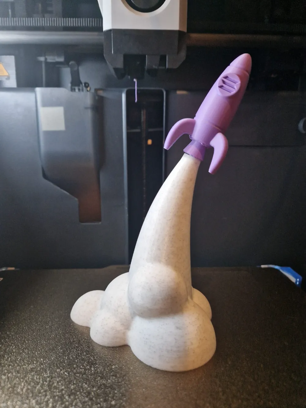 Solana crypto rocket + smoke trail - cartoon style - Free 3D Print Model -  MakerWorld