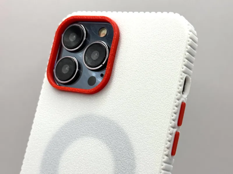 iPhone 13 Pro Max Zigzag Case Customizable Button
