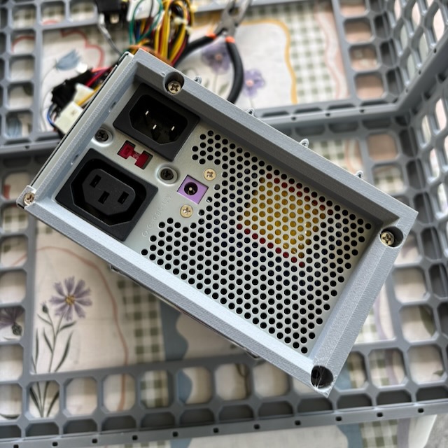 Miniatura 13 do modelo 3D OpenGrid Computer Case (OGCC)