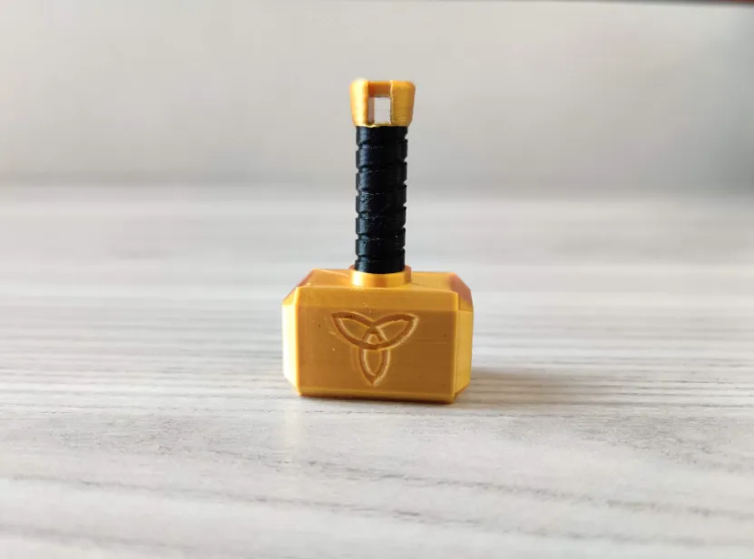 Thor hammer keychain view 2