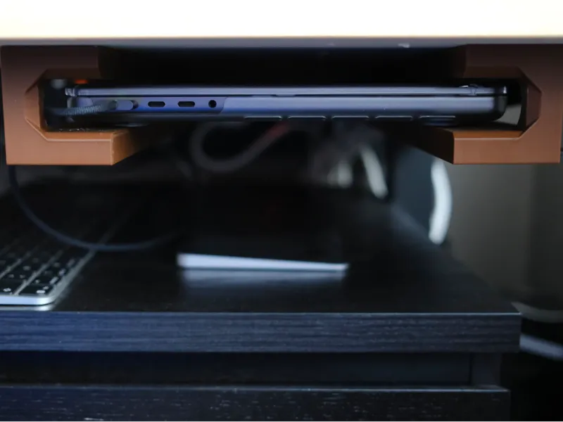 Macbook Pro 14-inch Attachment