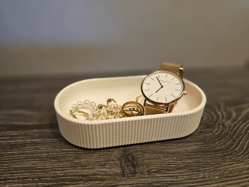 Rounded Valet Tray — Two Variants (TPU Feet)
