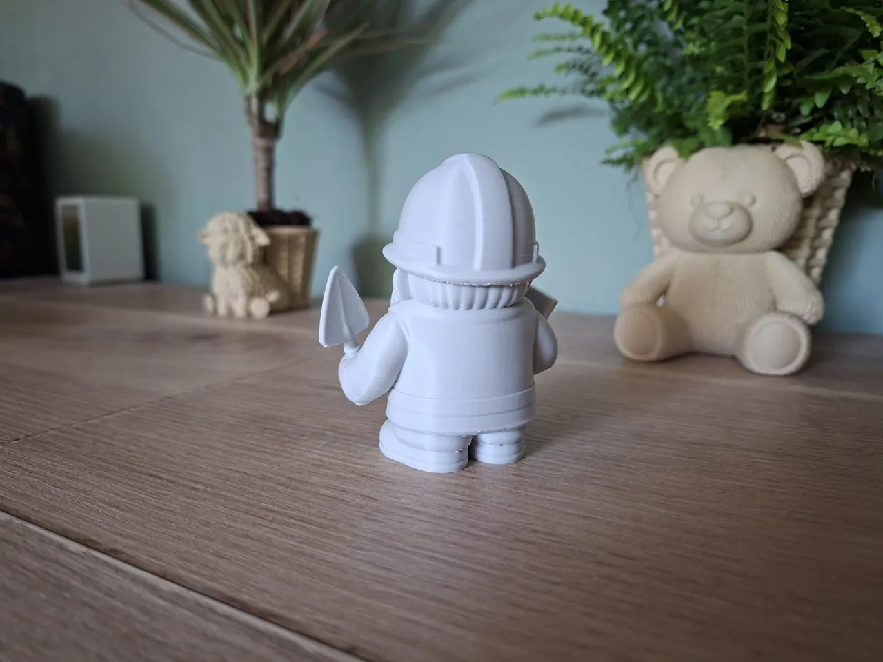 Construction Worker Gnome – Builder Figurine view 4