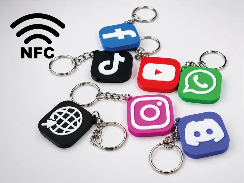 Keychain NFC Social Networks