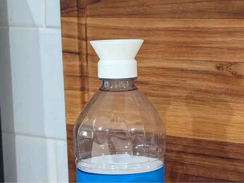 Bottle Top Fruit Fly Trap