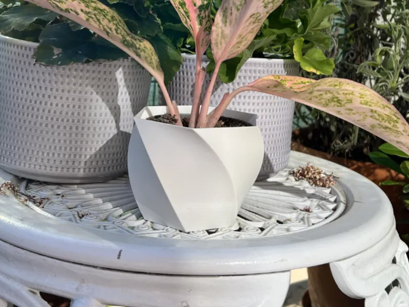 Small Twist pot / HexaPot