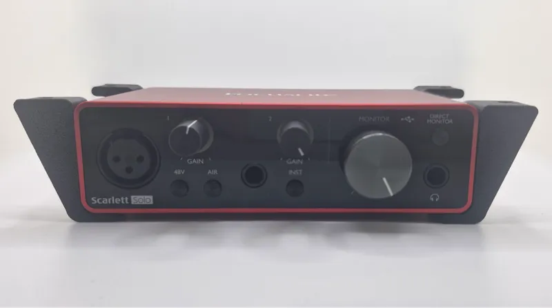 Scarlett Solo 3rd Gen Under Desk Bracket