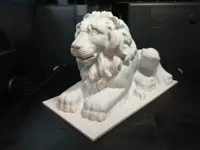 Statuette de lion façon marbre — photo 3