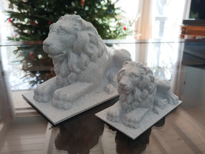 Marble Lion (Supportless)
