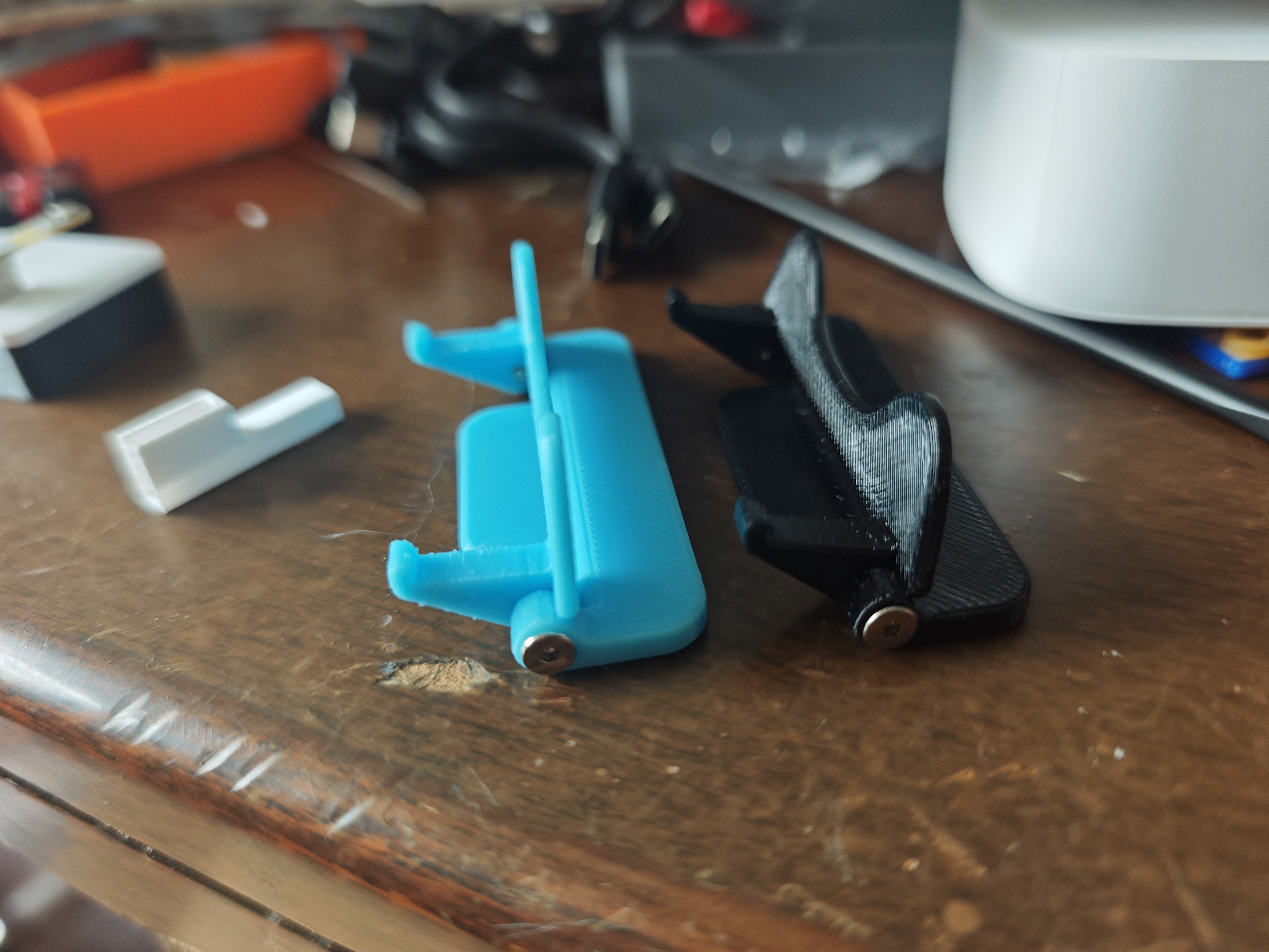 Miniatura 6 do modelo 3D 翻页时钟外壳（两款，带底座）