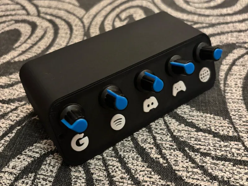 Desktop volume mixer - Deej