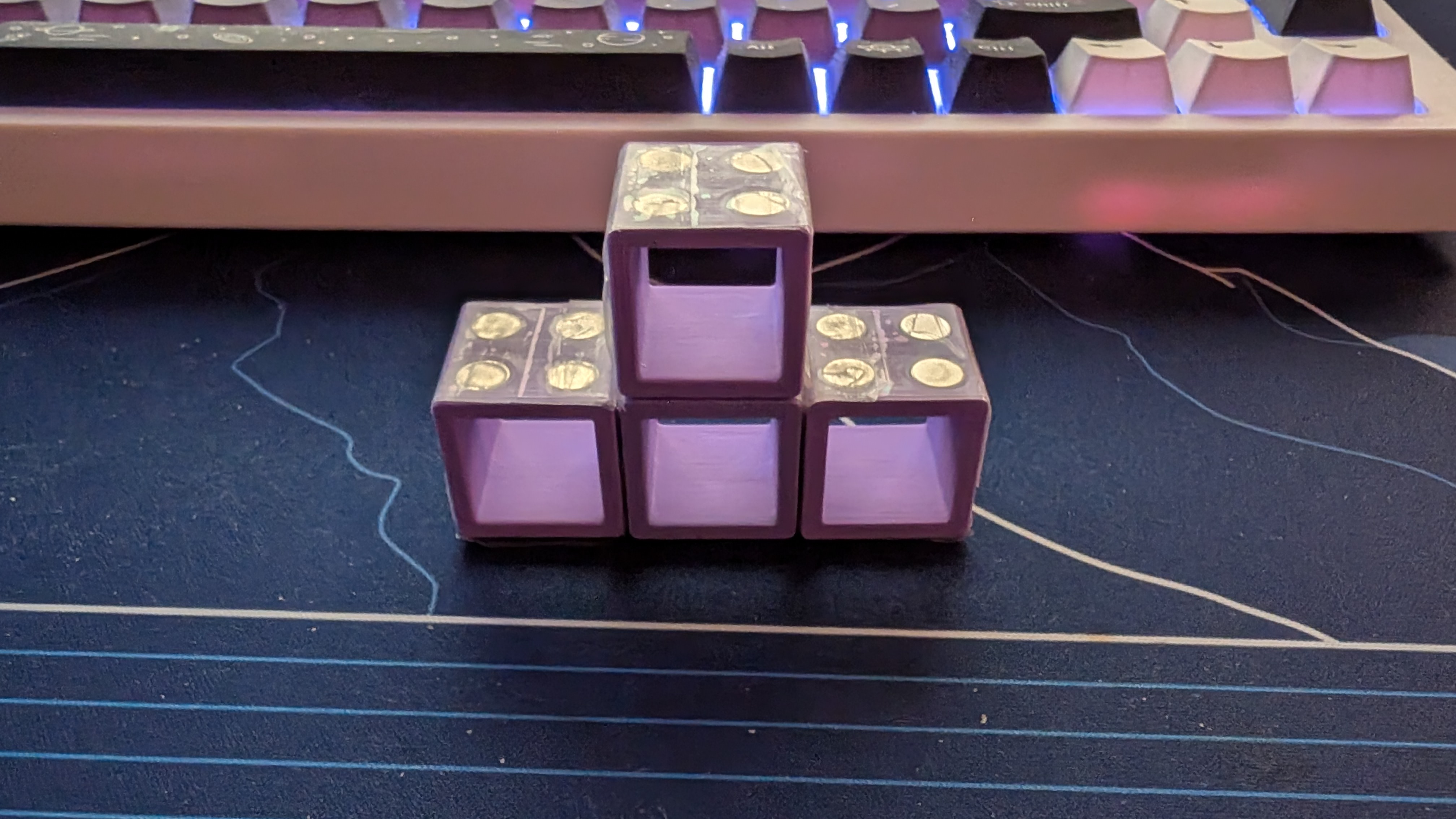 Miniatura 2 do modelo 3D Modular Magnetic Cubby System 