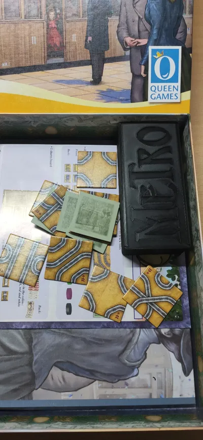 Game Box Sectionizier Board game box organizer with lid by Namatar - MakerWorld