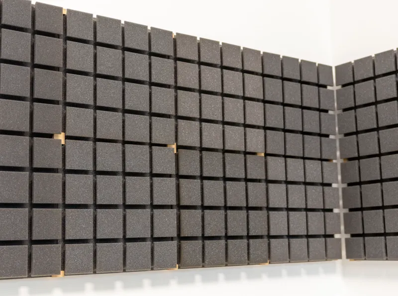 Brackets for simple installation of Acoustic Panel