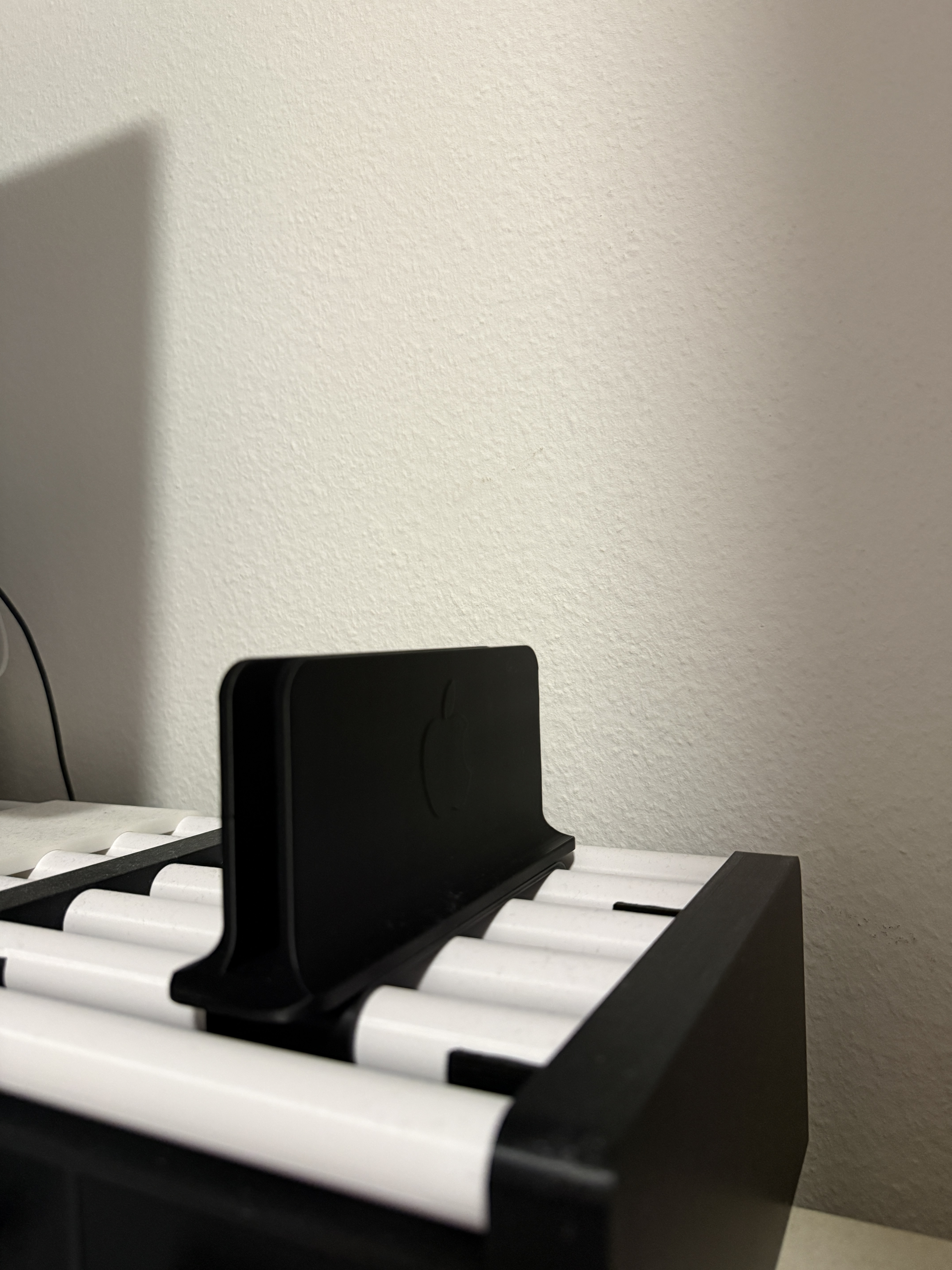 Miniatura 12 do modelo 3D Bürotisch Ablage