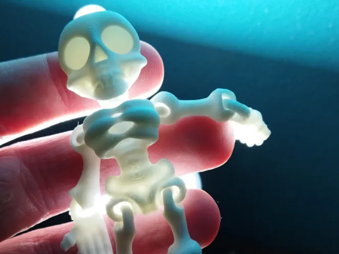 Flexi Skeleton Keychain by MiguelJasus MakerWorld: Download Free 3D Models - 3D model önizlemesi