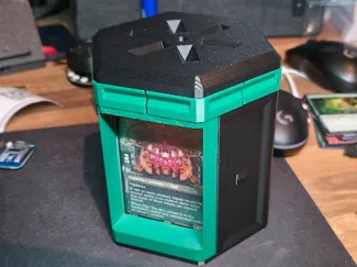 MTG deckbox with hex lock