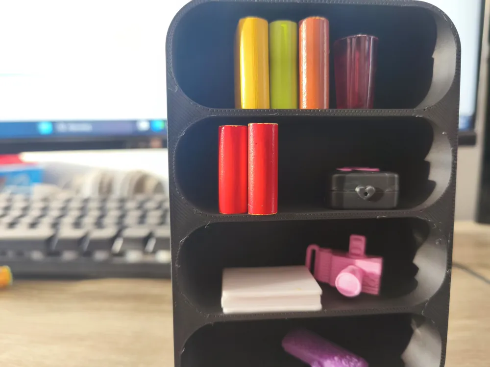 Miniature dollhouse bookshelf - Free 3D Print Model - MakerWorld