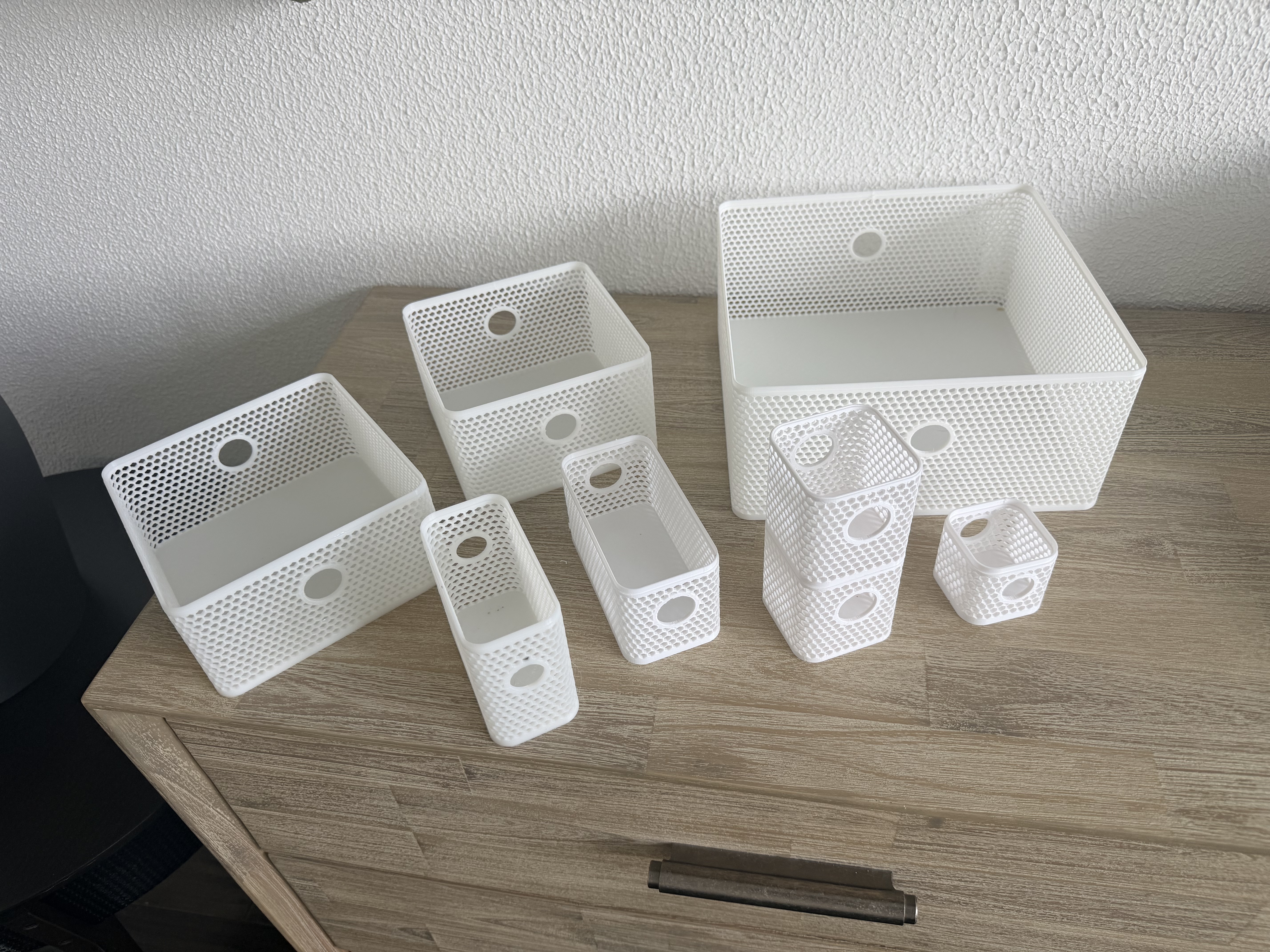 Miniatura 4 do modelo 3D Stackable Honeycomb Baskets - 107 Sizes + Custom