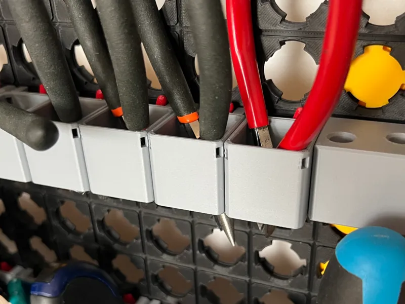 AnchorBoard, Toolholders