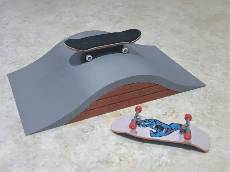 Fingerboard Street Bump