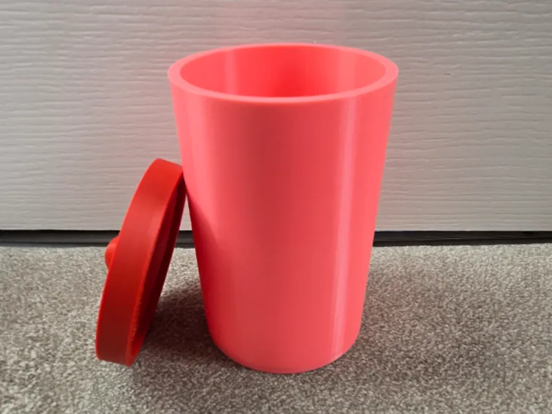 Containter with Lid