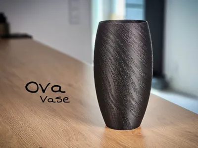 Ova - Vase